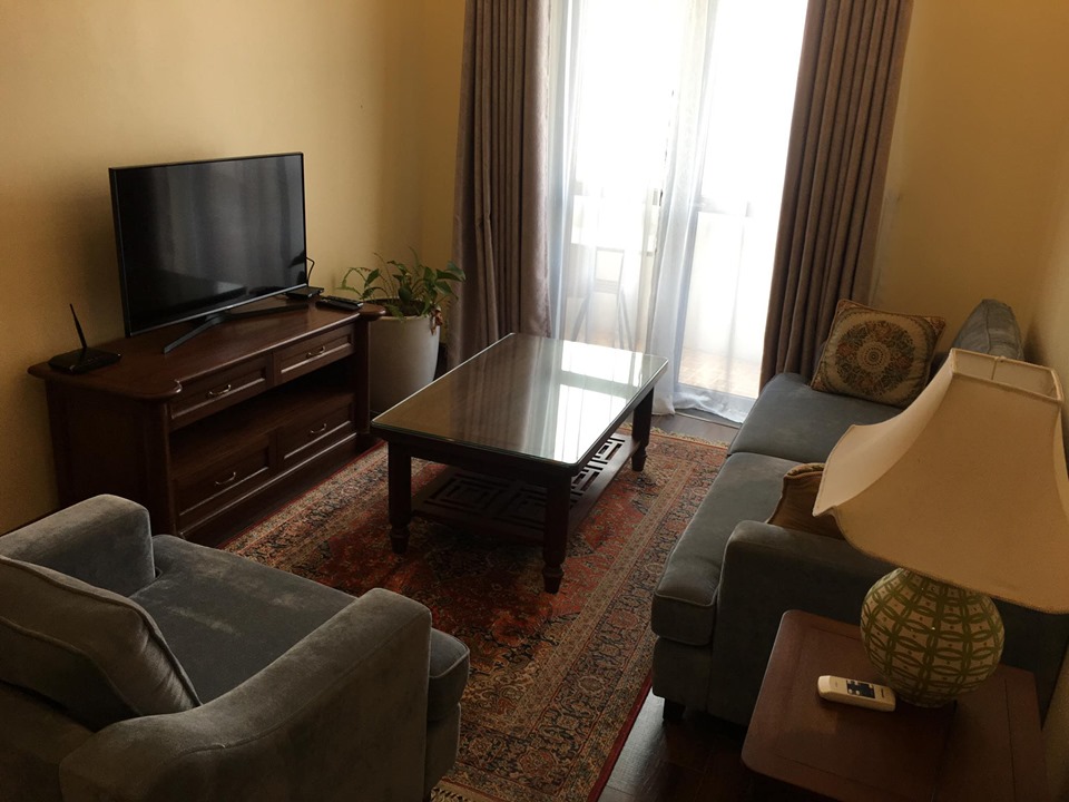 2 bedroom apartment for rent at 9/399 Au Co, Tay Ho.