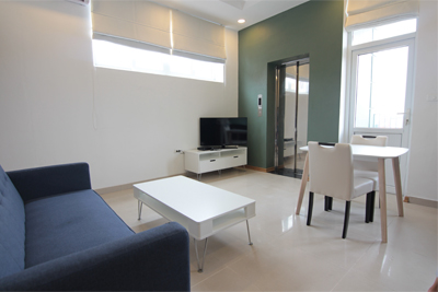 Bright 1 bedroom apartment for rent on Au Co street, Tay Ho district