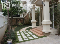 Fantastic villa for rent in T area Ciputra, with furnished and lake side