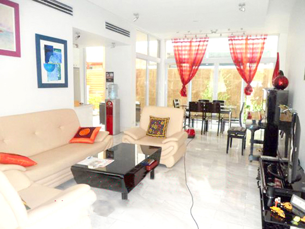 Fully and modern furnished with 4 bedrooms villa for rent in Golden Westlake