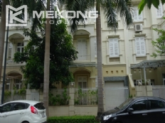 Fully furnished villa with 4 bedrooms for rent in T area Ciputra