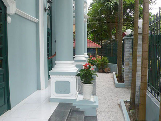 Fully furnished villa with 4 bedrooms for rent in Tay Ho, Hanoi