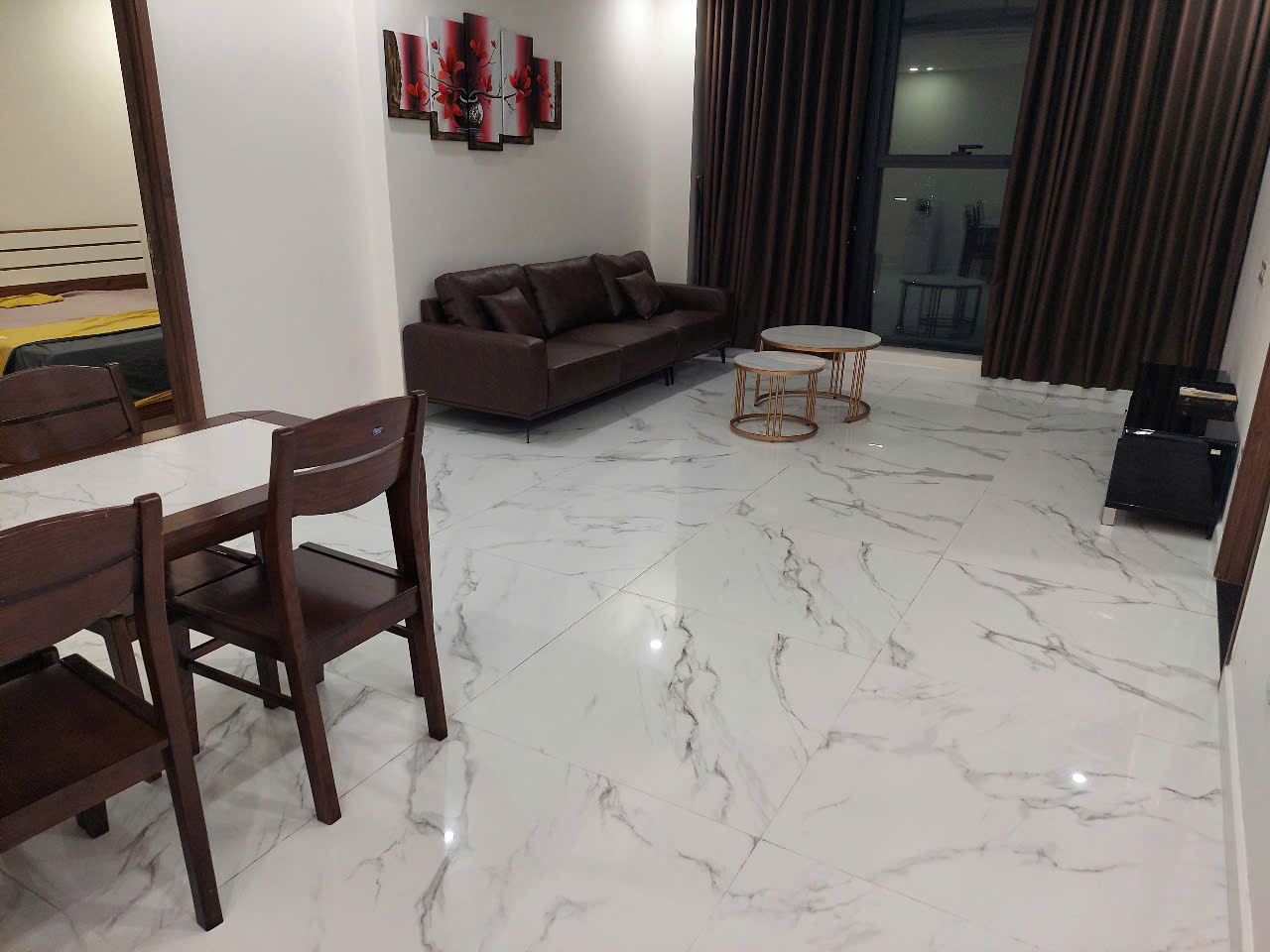 High-rise apartment for rent with beautiful view in S4 Sunshine City building