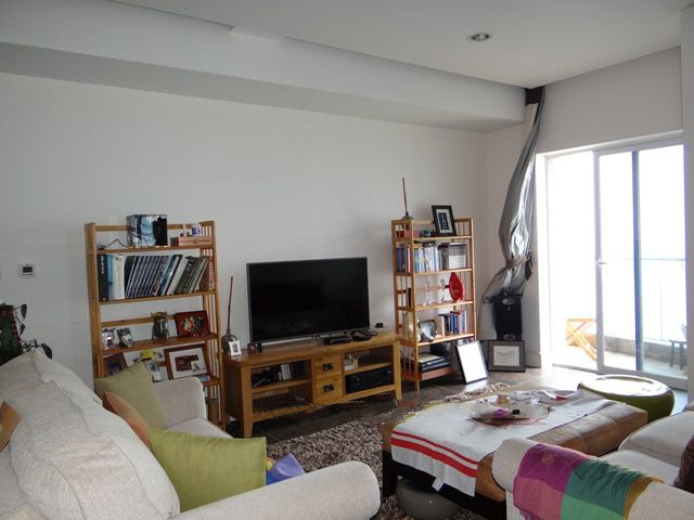 Lake view apartment with 4 bedrooms on high floor in Golden Westlake, Hanoi