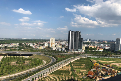 Modernly furnished apartment with 2 bedrooms for rent in Sunshine Riverside