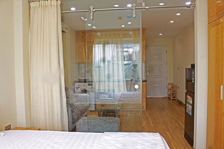 Nice apartment for rent on Dang Thai Mai street, Tay Ho district