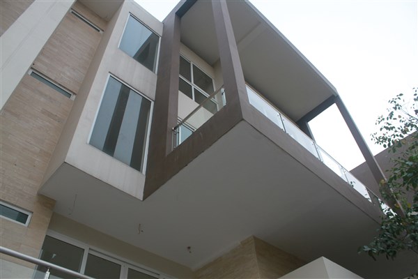 6 bedroom villa with nice view of landscape for rent in Q block, Ciputra Hanoi